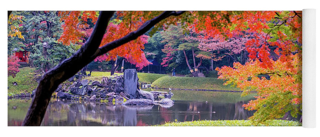 Shinjuku Gyoen - Yoga Mat