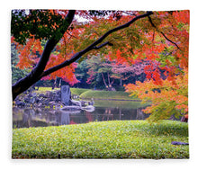 Load image into Gallery viewer, Shinjuku Gyoen - Blanket
