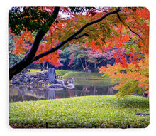 Load image into Gallery viewer, Shinjuku Gyoen - Blanket
