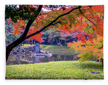 Load image into Gallery viewer, Shinjuku Gyoen - Blanket
