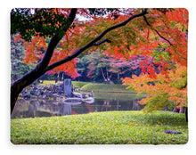 Load image into Gallery viewer, Shinjuku Gyoen - Blanket
