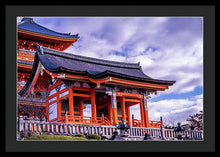 Load image into Gallery viewer, Entrance to Kiyomizu-dera Temple
