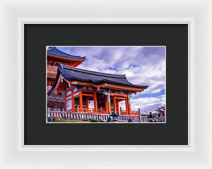 Entrance to Kiyomizu-dera Temple