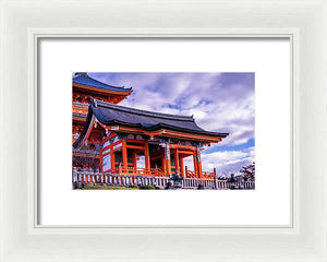 Entrance to Kiyomizu-dera Temple